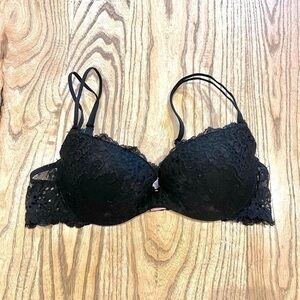 Victoria’s Secret Very Sexy Lace Bra